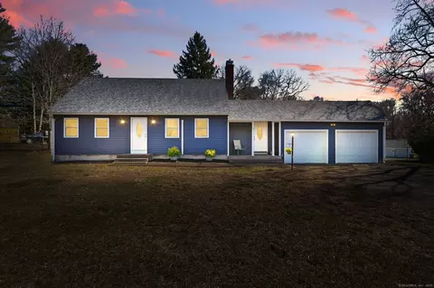 31 Locke Dr, Enfield, CT 06082