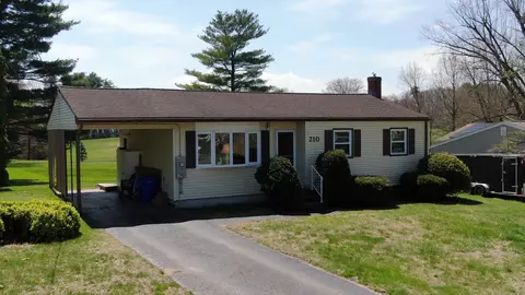 210 Reed Ave, Windsor Locks, CT 06096