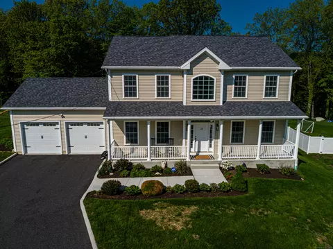 26 Vail Rd, Bethel, CT 06801