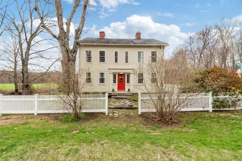 329 Weekeepeemee Rd, Woodbury, CT 06798