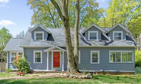 185 Grumman Ave, Norwalk, CT 06851