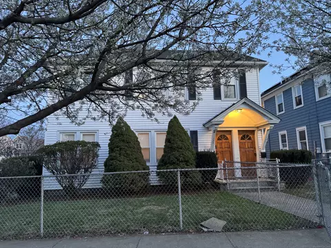 135 Wade St, Bridgeport, CT 06604