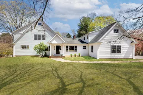 48 Wilton Rd W, Ridgefield, CT 06877