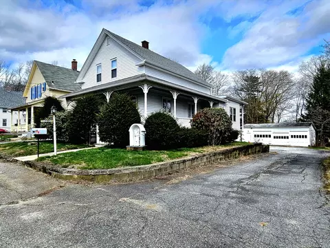 46 Salisbury Ave, Moosup, CT 06354
