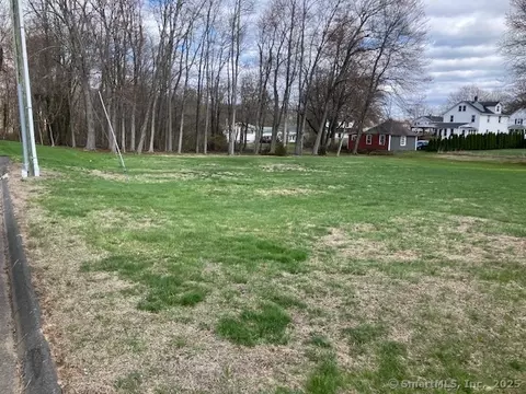 Edith Street, Windsor Locks, CT 06096