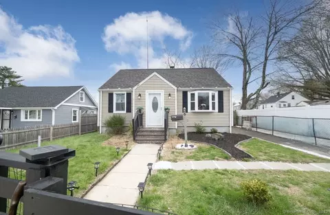 26 Post St, Bridgeport, CT 06610