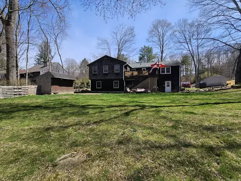 18 Mansfield Rd, Ashford, CT 06278