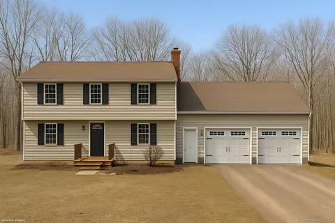 60 Standish Rd, Colchester, CT 06415