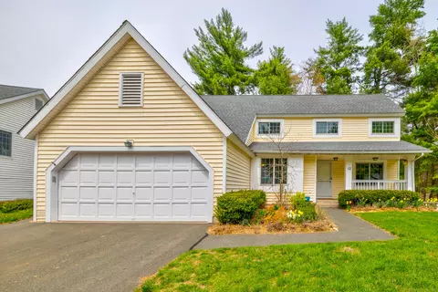 12 Southbridge Ct #12, Simsbury, CT 06070