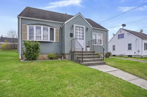 535 Jewett Ave, Bridgeport, CT 06606
