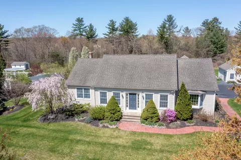 41 Senexet Village Rd, Woodstock, CT 06281