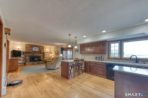 Kitchen - 1833 Mountain Rd, Torrington, CT 06790 photo 3 of 6