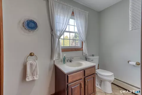 Bath - 1833 Mountain Rd, Torrington, CT 06790 photo 1 of 3