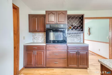 Kitchen - 1833 Mountain Rd, Torrington, CT 06790 photo 6 of 6