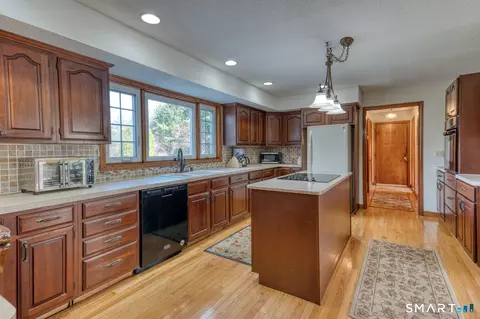 Kitchen - 1833 Mountain Rd, Torrington, CT 06790 photo 2 of 6