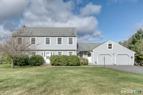 Exterior - 1833 Mountain Rd, Torrington, CT 06790 photo 1 of 11
