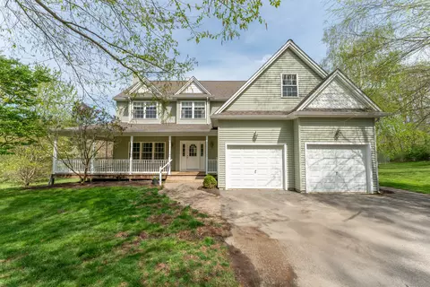 231 Paine Rd, Pomfret, CT 06259
