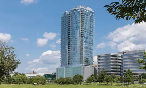 1 Broad St #10F, Stamford, CT 06901
