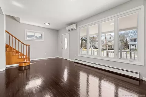 631 Whalley Ave, New Haven, CT 06511