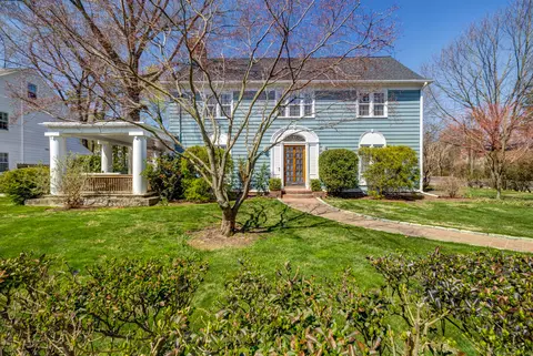 100 Mckinley Ave, New Haven, CT 06515