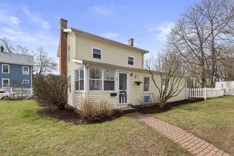 34 Academy Ln, Southington, CT 06489