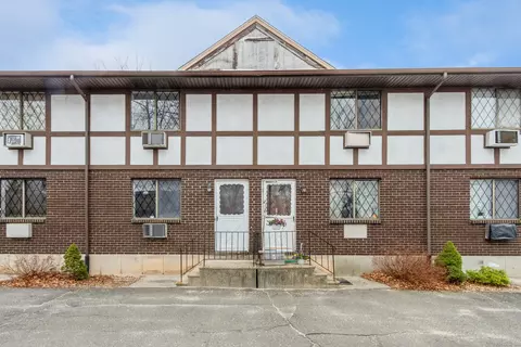 30 Vail St #4, Waterbury, CT 06708