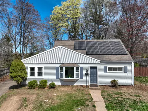 84 Legion Dr, East Hartford, CT 06118