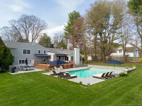 30 Easton Rd, Westport, CT 06880