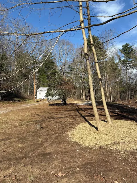 112 Country Club Rd, Killingly, CT 06241
