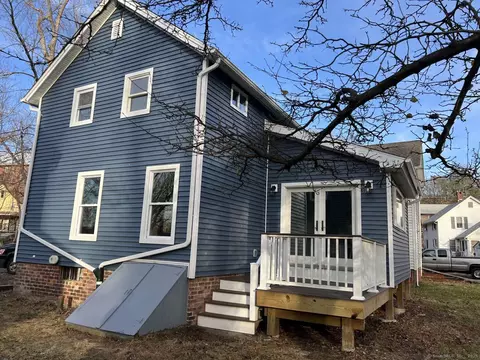 5 Schoverling Ln, New Milford, CT 06478