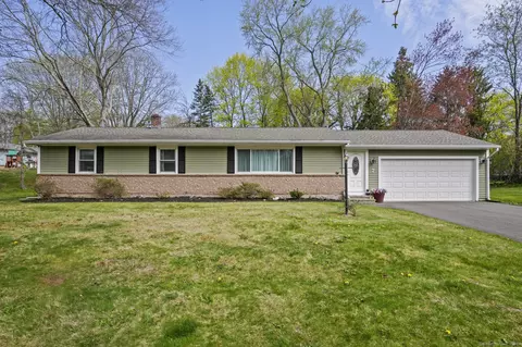 7 Donat Dr, Wallingford, CT 06492