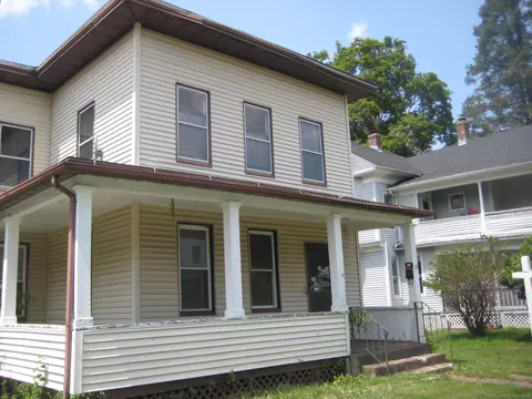 15 Wall St, Middletown, CT 06457