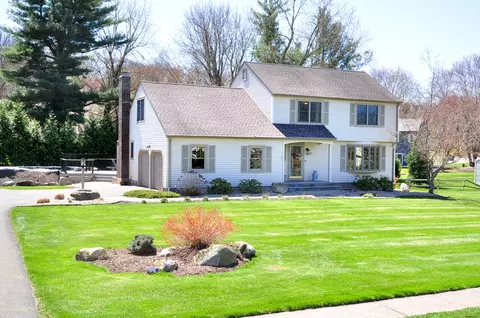 24 Carriage Dr, South Windsor, CT 06074