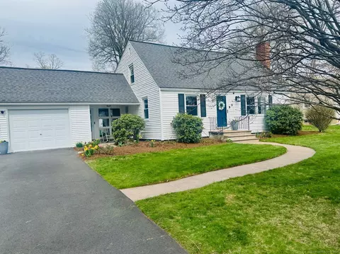6 Washington St, Rocky Hill, CT 06067