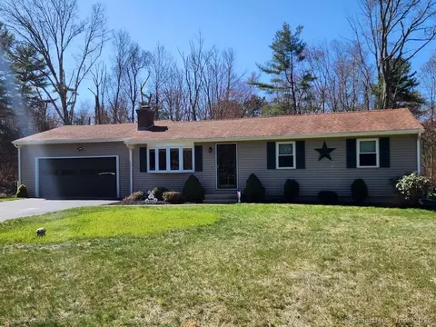 29 Shawnee Dr, Killingly, CT 06239
