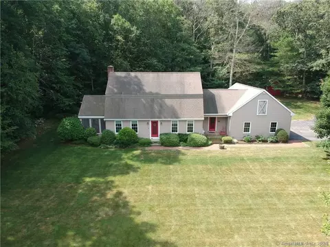 12 Dilaj Dr, Columbia, CT 06237