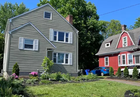 104 Vera St, West Hartford, CT 06119