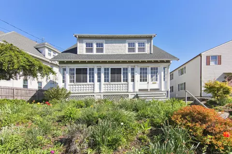 316 White St, Hartford, CT 06106