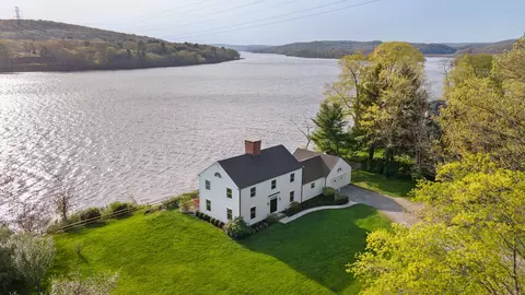 71 Main St, East Haddam, CT 06423
