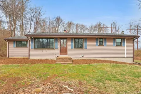 85 Margarite Road Ext, Middletown, CT 06457