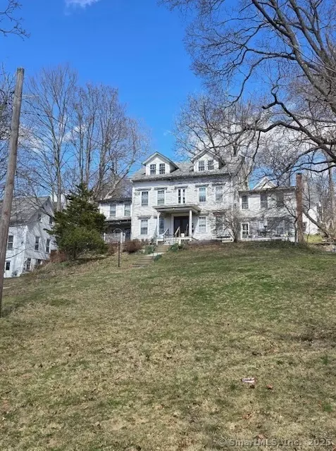 41 Spring St, Willimantic, CT 06226