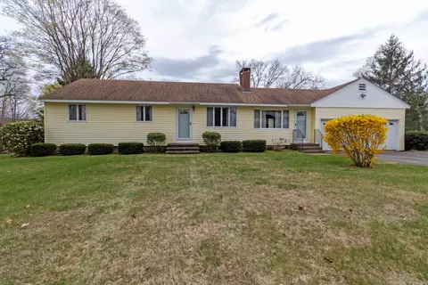 25 Laurel Heights Rd, Higganum, CT 06441