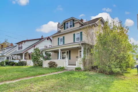 72 Benton St, Manchester, CT 06040