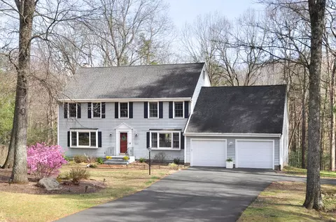 187 Hollister Dr, Avon, CT 06001