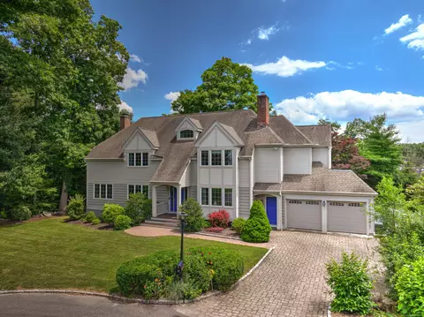 16 Morningside Ln, Westport, CT 06880