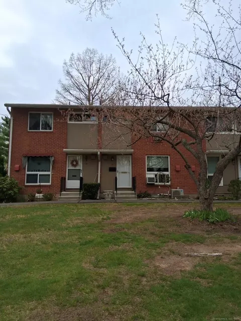 121 Worth Ave, Hamden, CT 06518