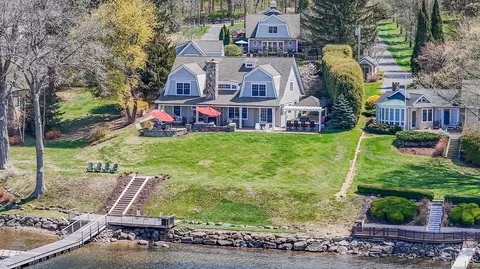 177 E Shore Rd, Morris, CT 06763