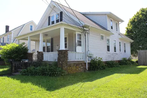 114-116 Hemingway Ave, East Haven, CT 06512