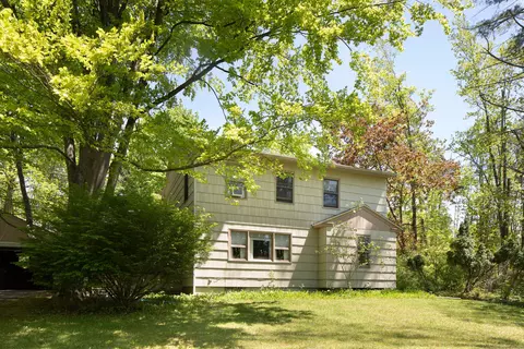 89 Route 7 S, Canaan, CT 06031