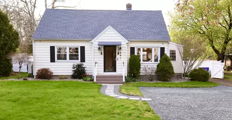 691 Main St, Cromwell, CT 06416